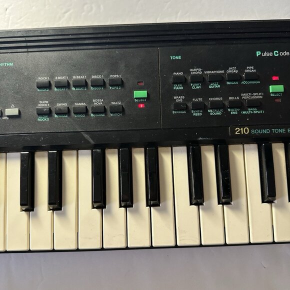 Casio Casiotone MT-140 Black Vintage Keyboard Working Battery Operated Tested! - Picture 15 of 16